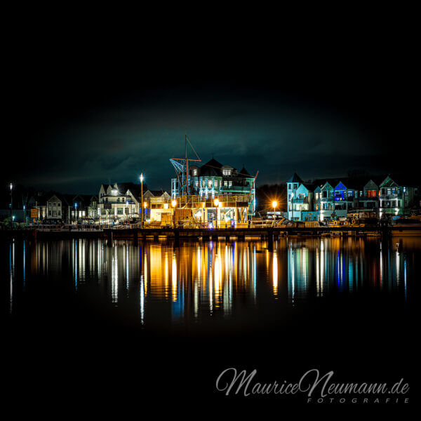 Yachthafen Marina Rünthe bei Nacht